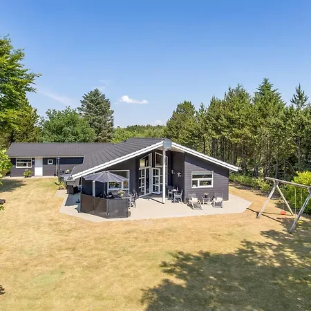 Gylla - 12km From The Sea By Interhome *